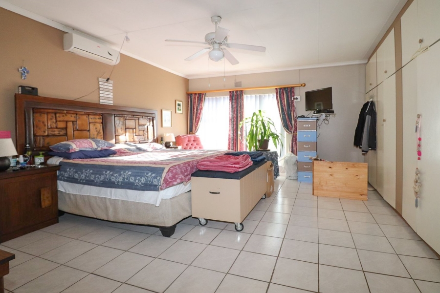 4 Bedroom Property for Sale in Orkney North West